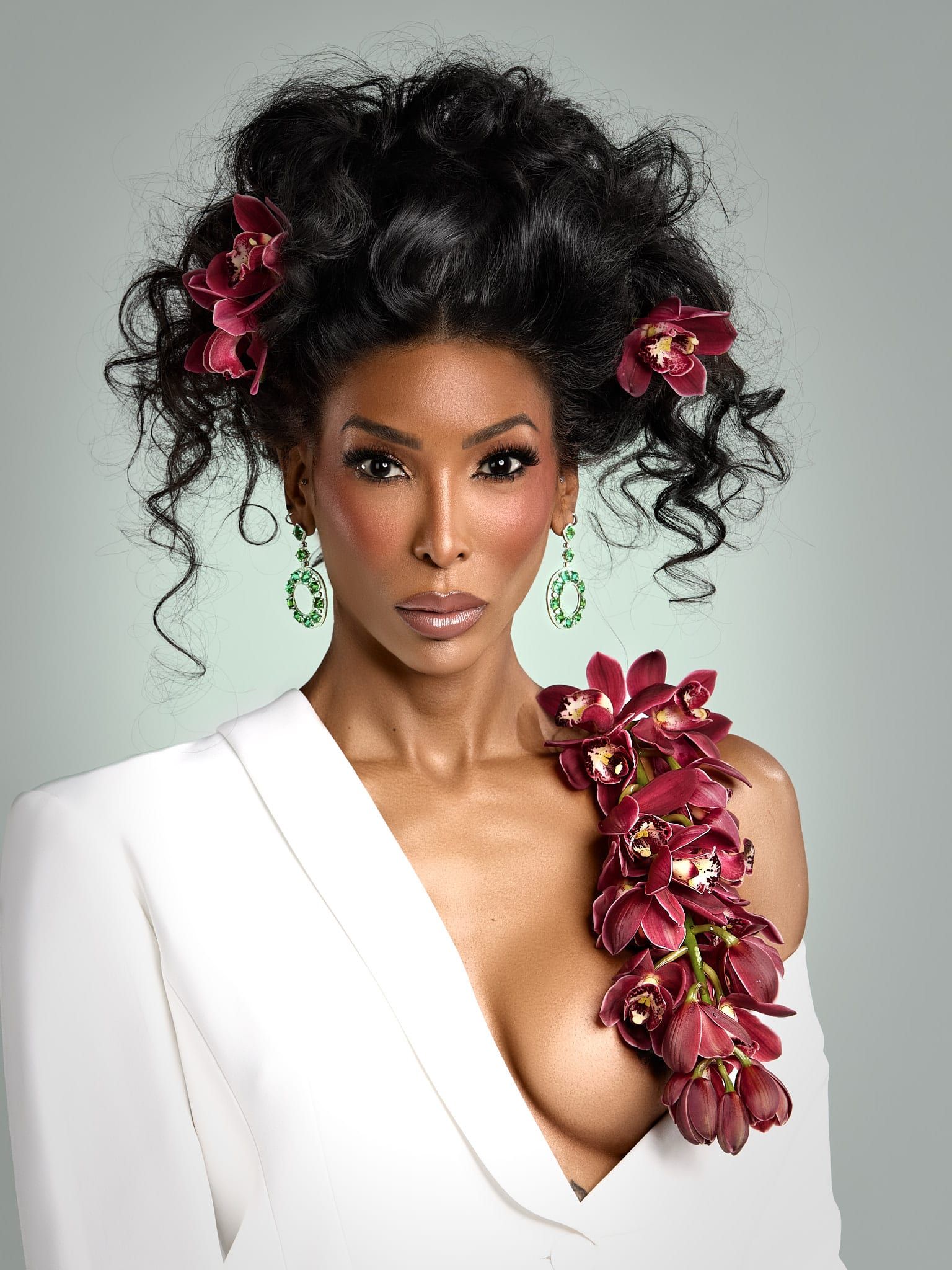 Buzok Flowers — Fashion Editorial